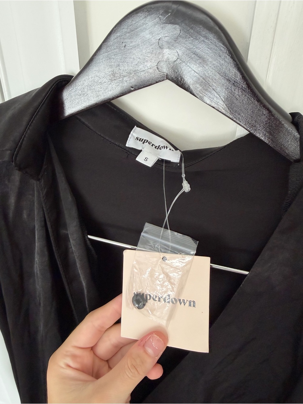 NWT Superdown sophie draped mini dress black Satin Tie Revolve Small - Picture 5 of 5